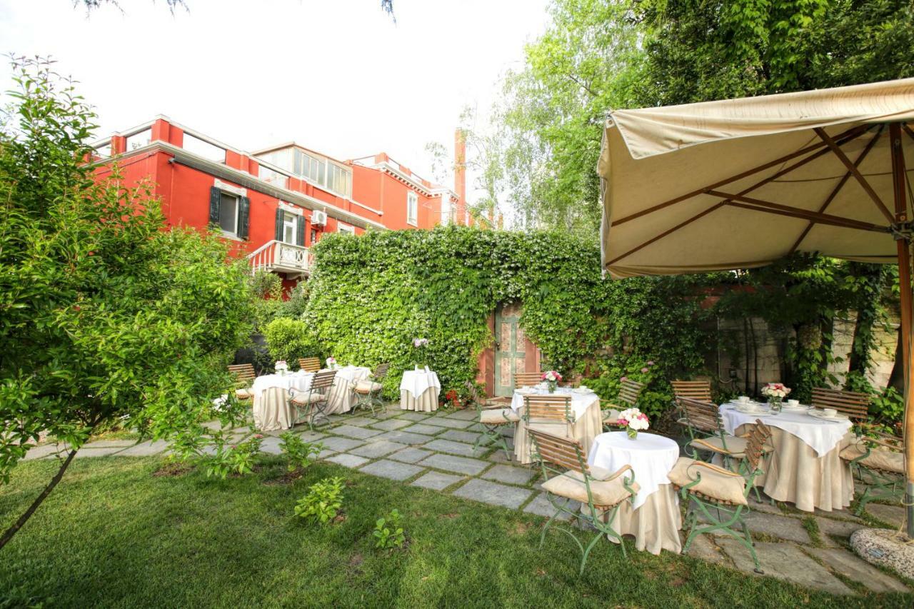 Ines 2* Lido de Venecia