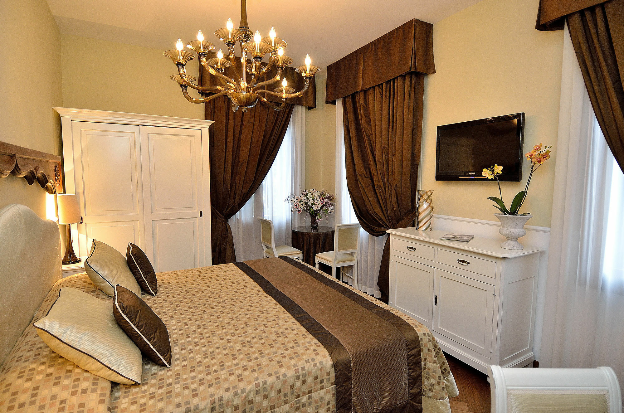 Bed and breakfast Ines 2*